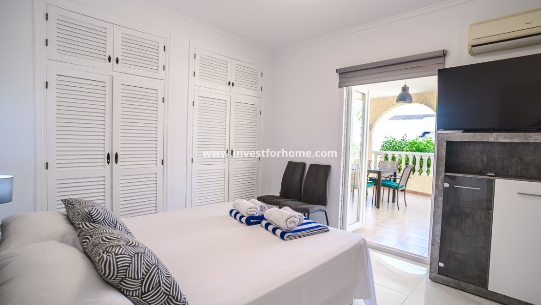 Vente - Villa - Torrevieja - Costa Blanca