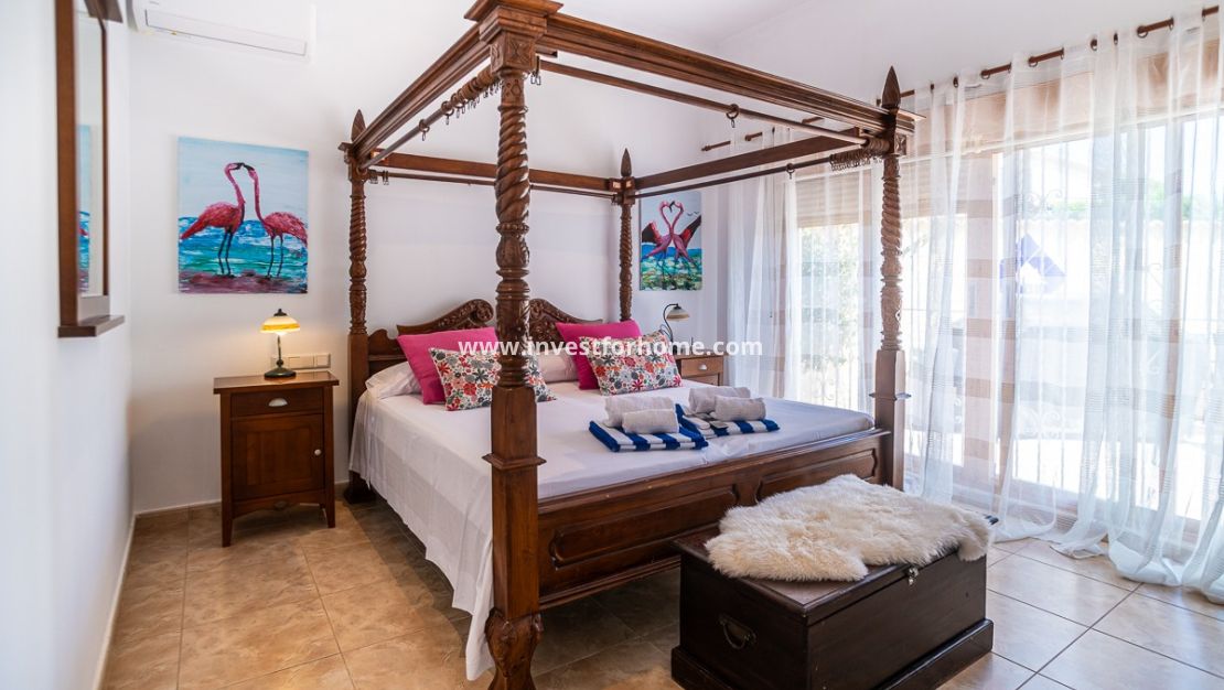 Vente - Villa - Torrevieja - Costa Blanca