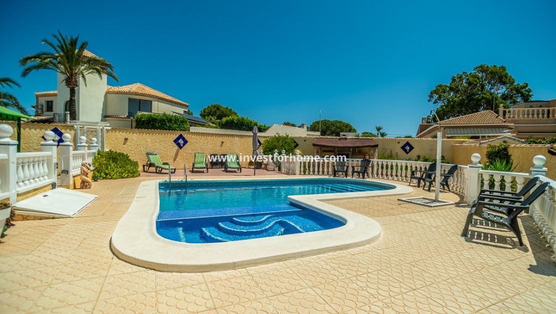 Vente - Villa - Torrevieja - Costa Blanca