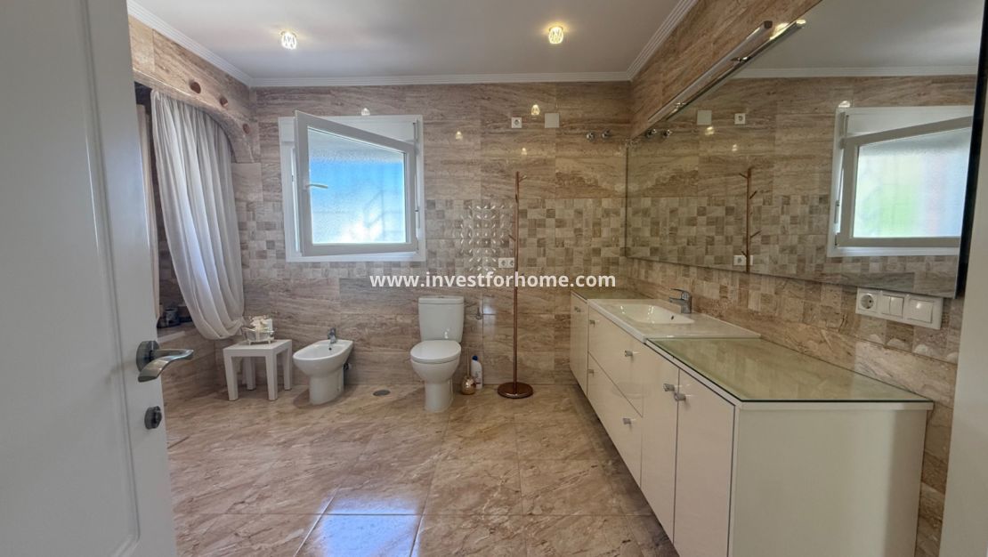 Vente - Villa - Torrevieja - Costa Blanca