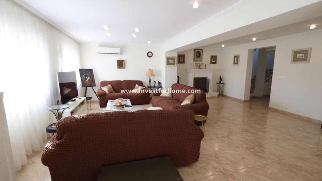 Vente - Villa - Torrevieja - Costa Blanca