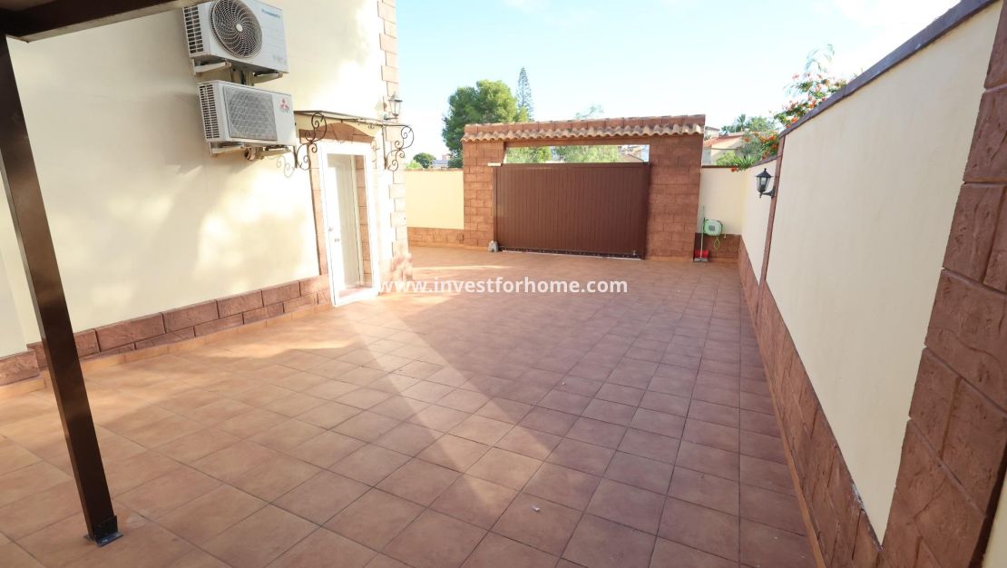 Vente - Villa - Torrevieja - Costa Blanca