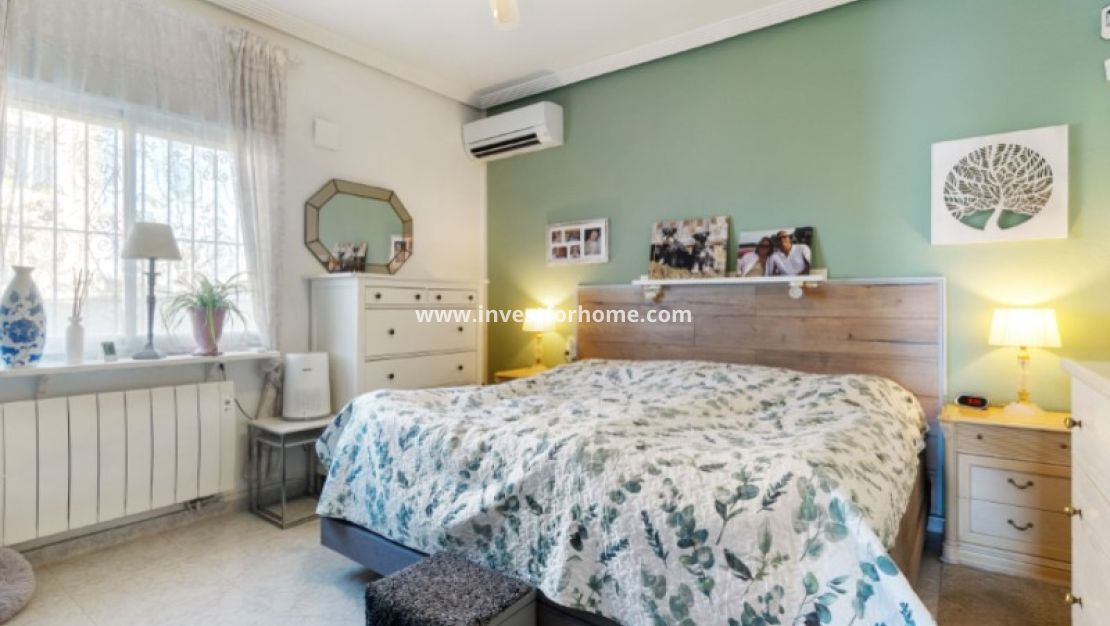 Vente - Villa - Torrevieja - Costa Blanca