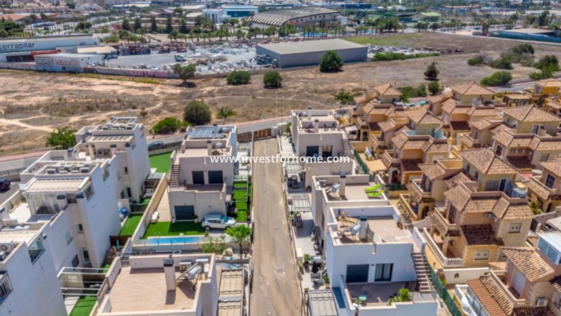 Vente - Villa - Torrevieja - Costa Blanca