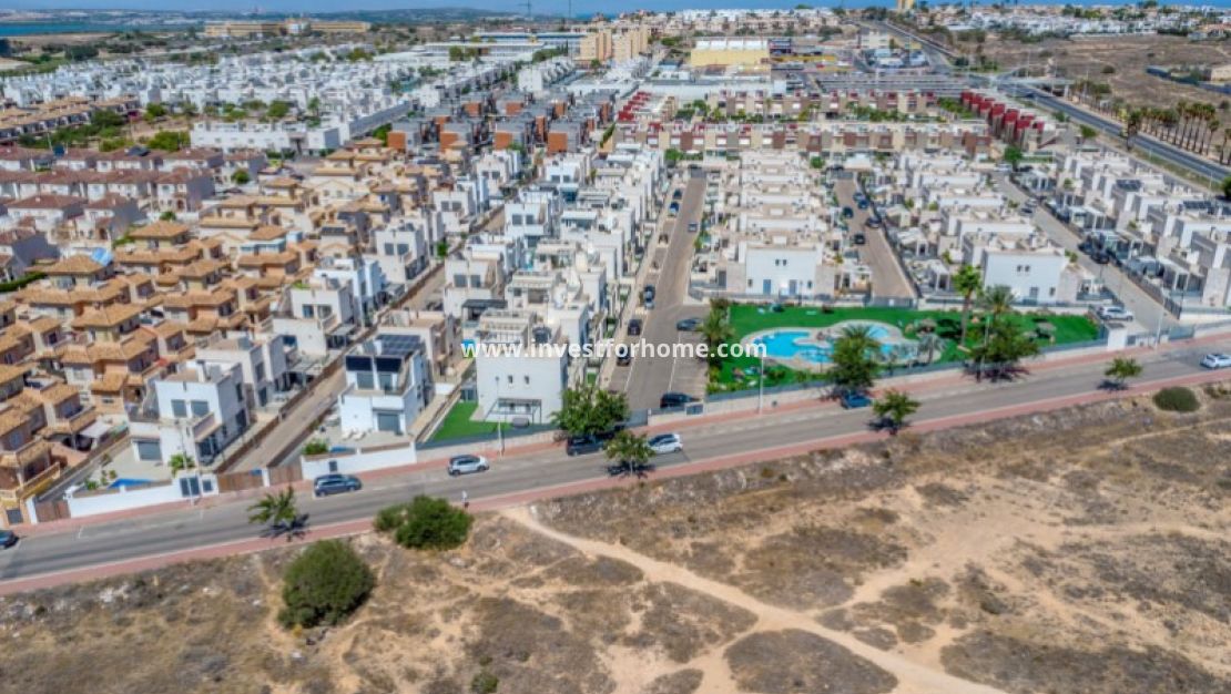 Vente - Villa - Torrevieja - Costa Blanca