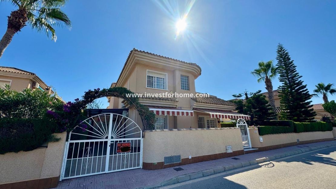 Vente - Villa - Torrevieja - Costa Blanca