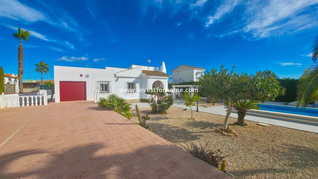 Vente - Villa - Torrevieja - Costa Blanca
