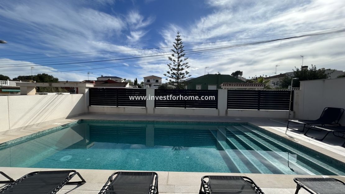 Vente - Villa - Torrevieja - Costa Blanca