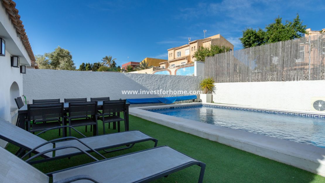 Vente - Villa - Torrevieja - Costa Blanca