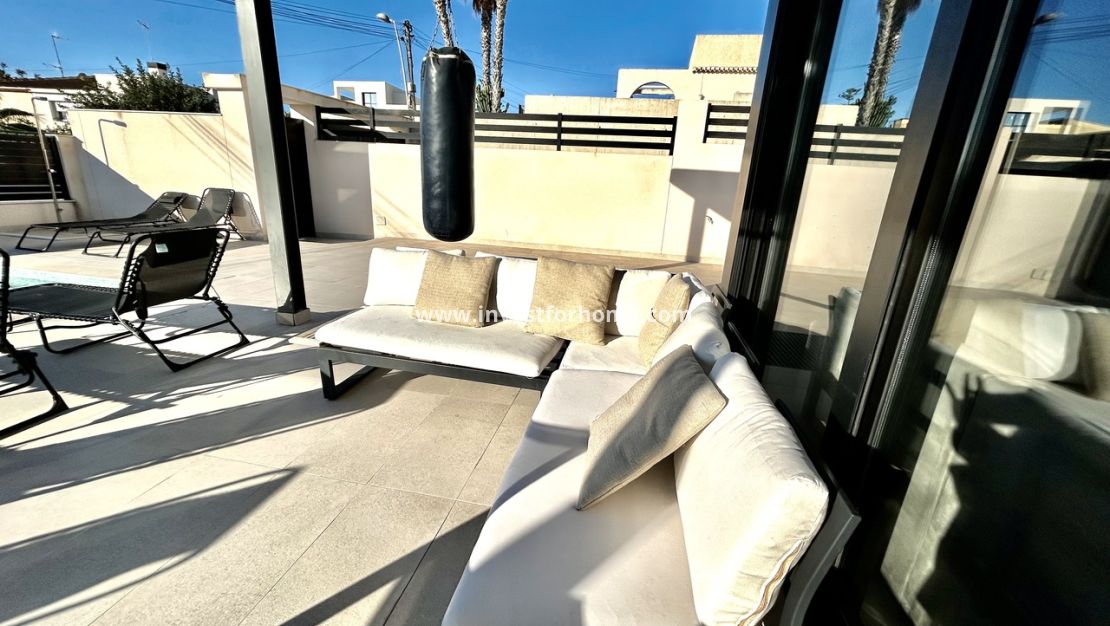 Vente - Villa - Torrevieja - Costa Blanca