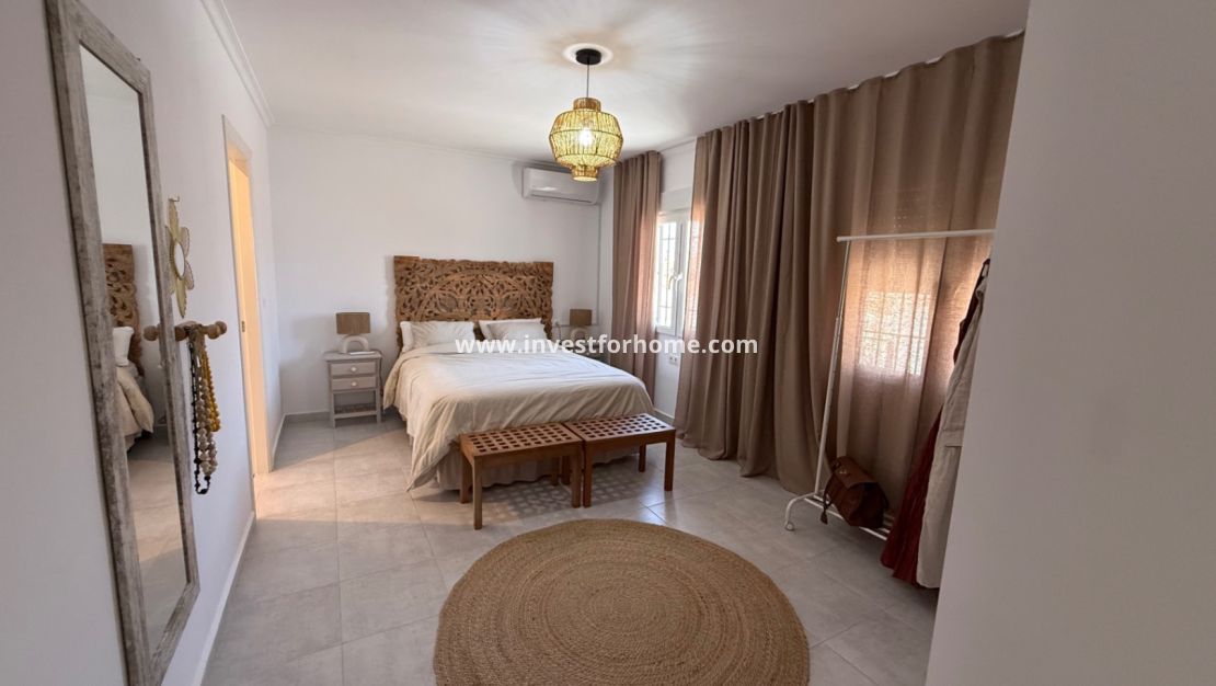 Vente - Villa - Torrevieja - Costa Blanca
