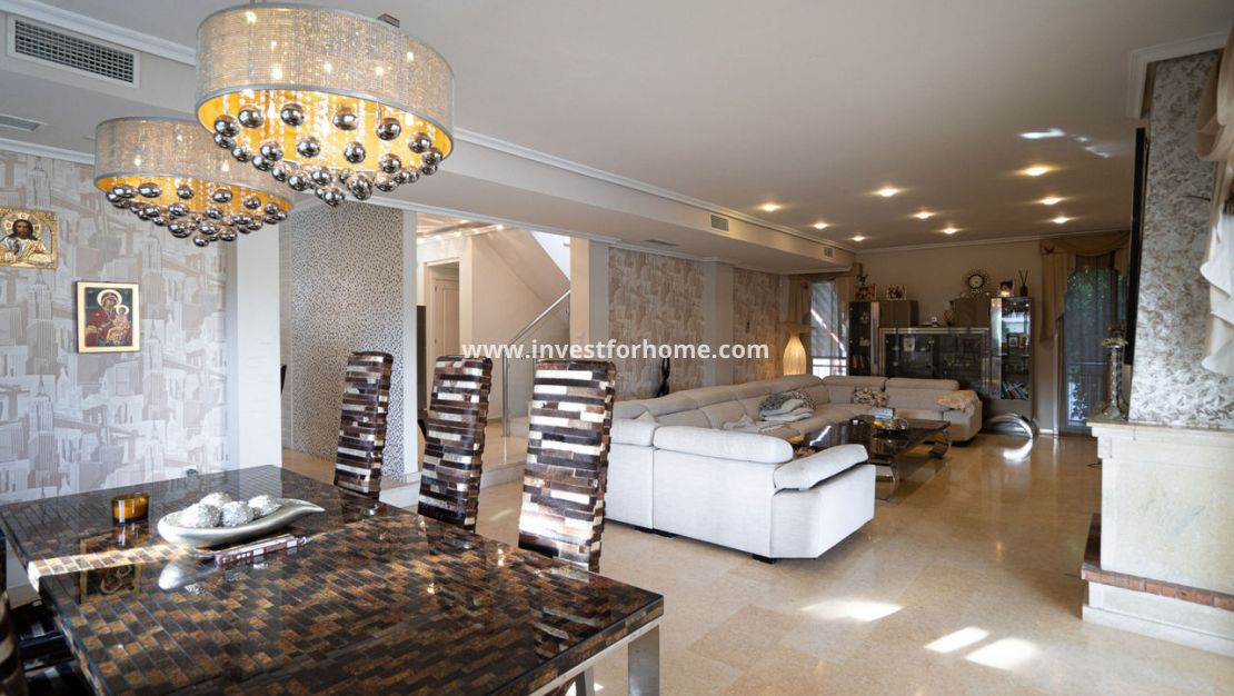 Vente - Villa - Torrevieja - Costa Blanca
