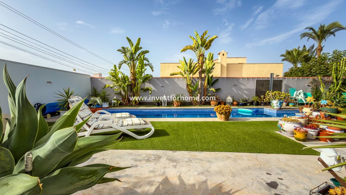 Vente - Villa - Torrevieja - Costa Blanca