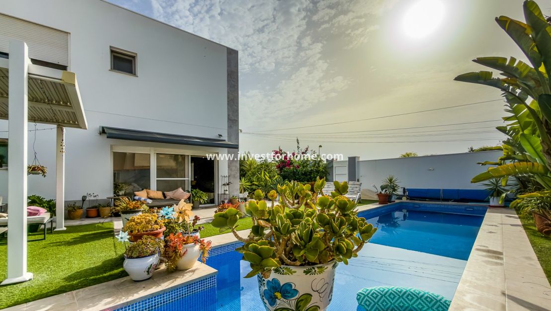 Vente - Villa - Torrevieja - Costa Blanca