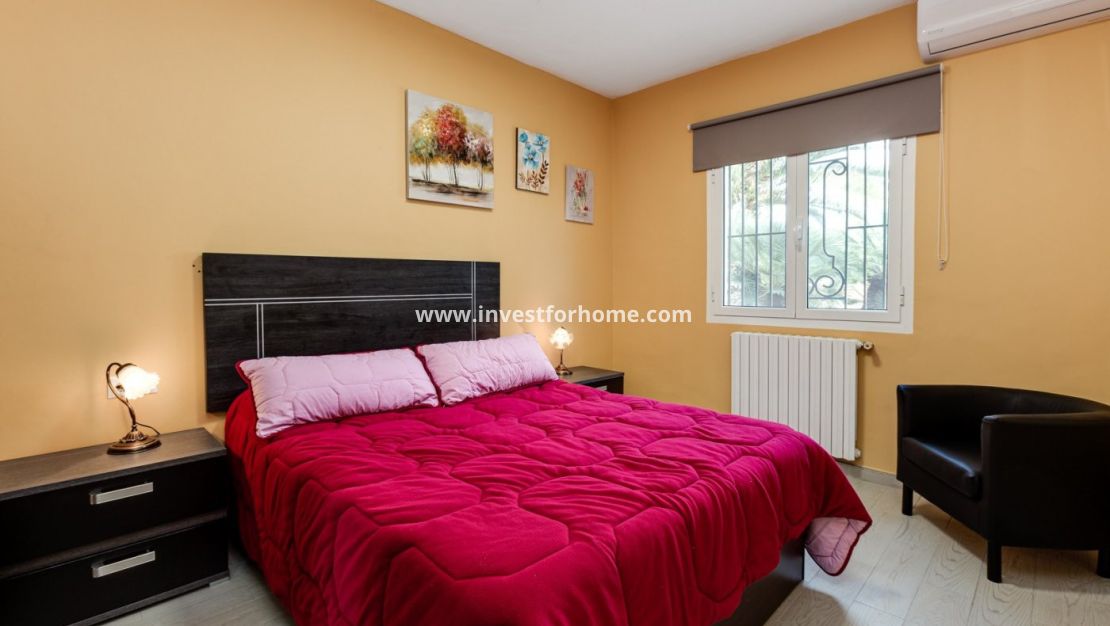 Vente - Villa - Torrevieja - La Siesta-El Chaparral