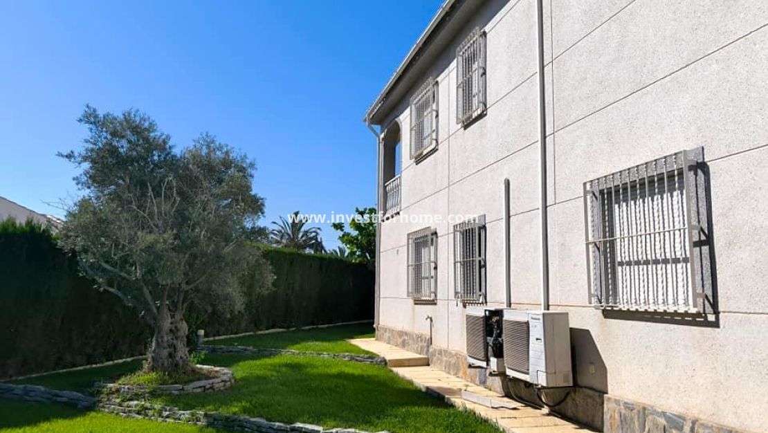 Vente - Villa - Torrevieja - La Siesta-El Chaparral