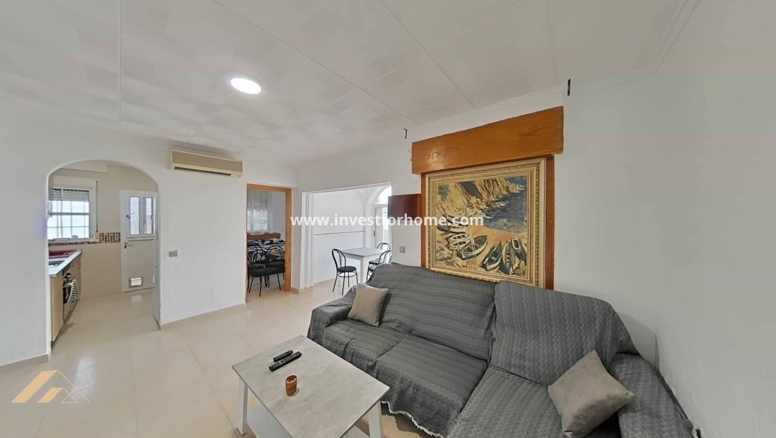 Vente - Villa - Torrevieja - La Siesta-El Chaparral