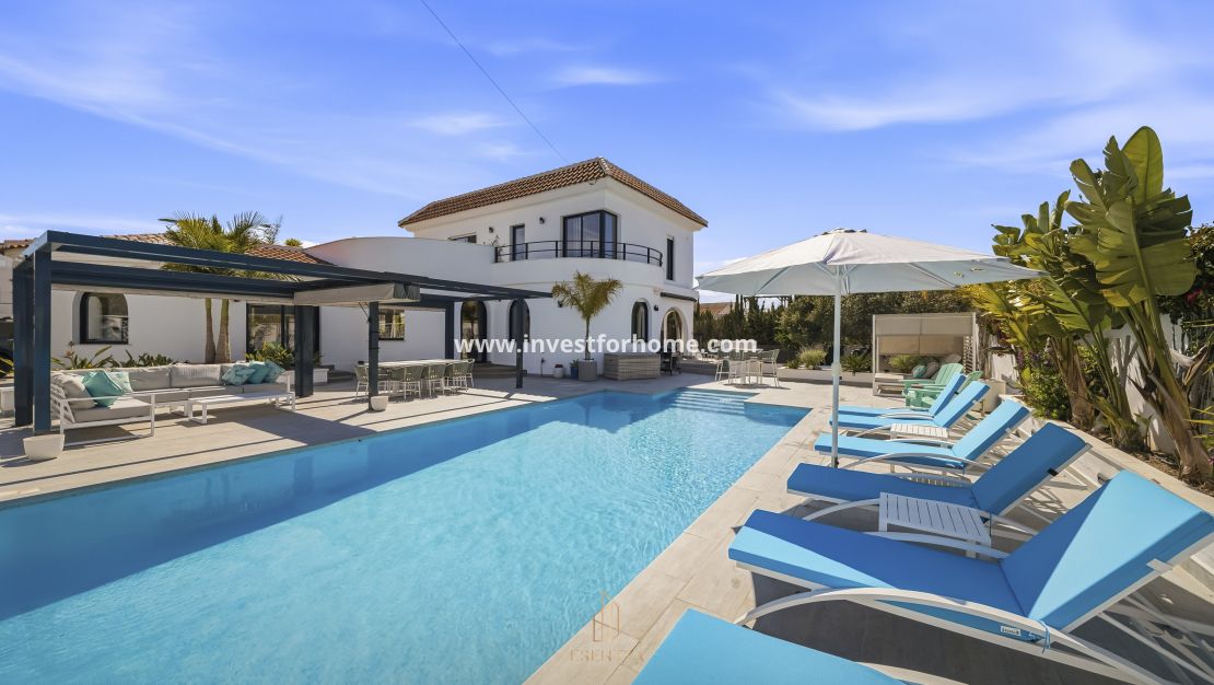 Vente - Villa - Torrevieja - La Siesta-El Chaparral
