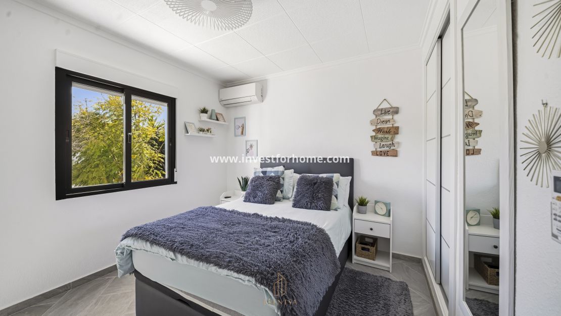 Vente - Villa - Torrevieja - La Siesta-El Chaparral