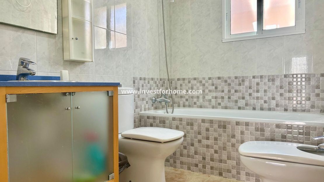 Vente - Villa - Torrevieja - La Siesta-El Chaparral