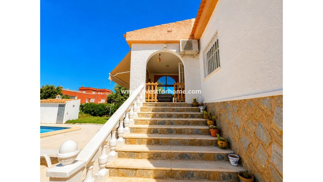 Vente - Villa - Torrevieja - La Siesta-El Chaparral