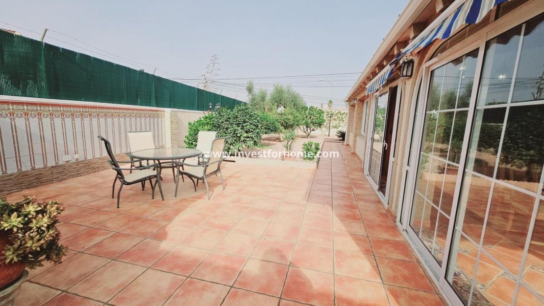 Vente - Villa - Torrevieja - La Siesta - El Salado - Torreta