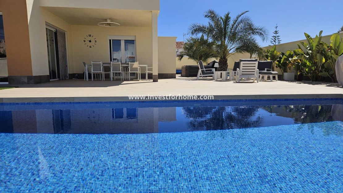Vente - Villa - Torrevieja - La Siesta - El Salado - Torreta
