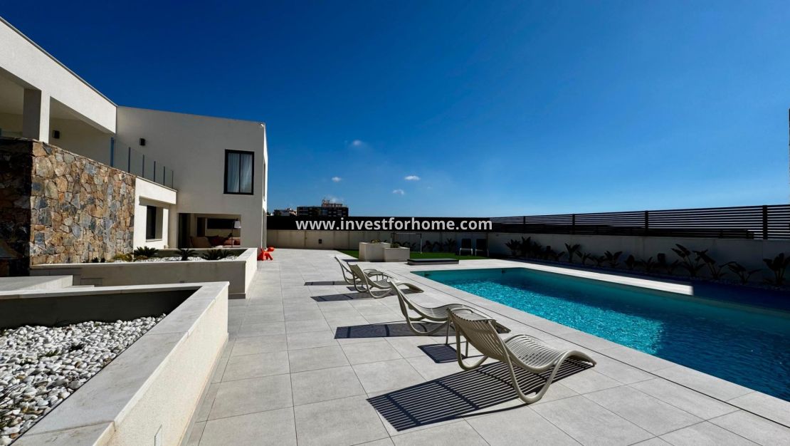 Vente - Villa - Torrevieja - La Veleta