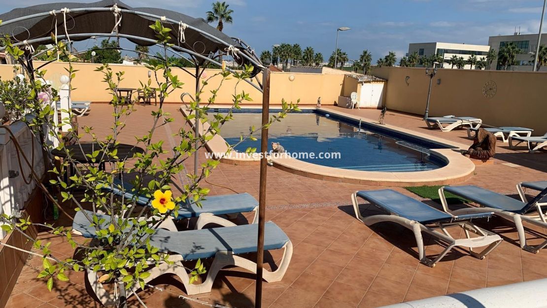 Vente - Villa - Torrevieja - Los Balcones - Los Altos Del Edén