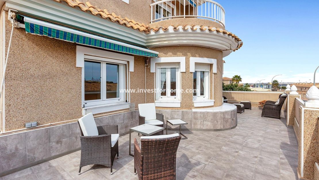 Vente - Villa - Torrevieja - Los Balcones - Los Altos Del Edén