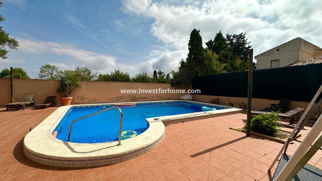 Vente - Villa - Torrevieja - Los Balcones - Los Altos Del Edén