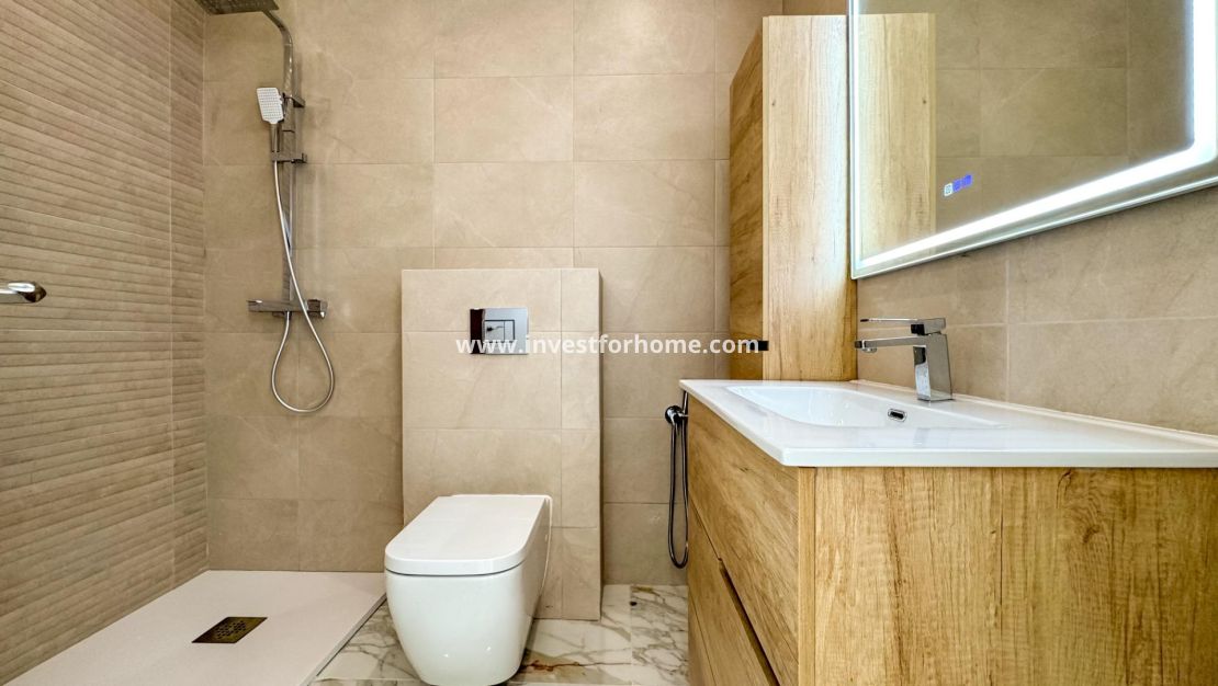 Vente - Villa - Torrevieja - Los Balcones - Los Altos Del Edén