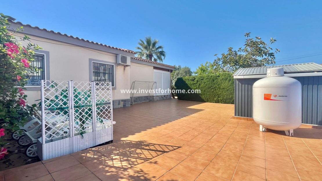 Vente - Villa - Torrevieja - Los Balcones - Los Altos Del Edén