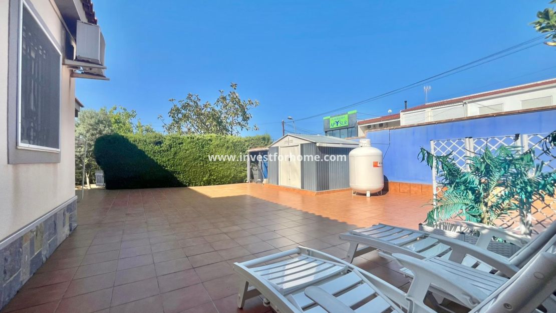Vente - Villa - Torrevieja - Los Balcones - Los Altos Del Edén