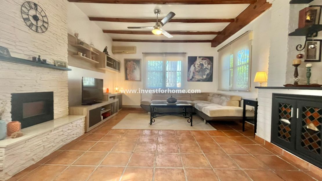 Vente - Villa - Torrevieja - Los Balcones - Los Altos Del Edén