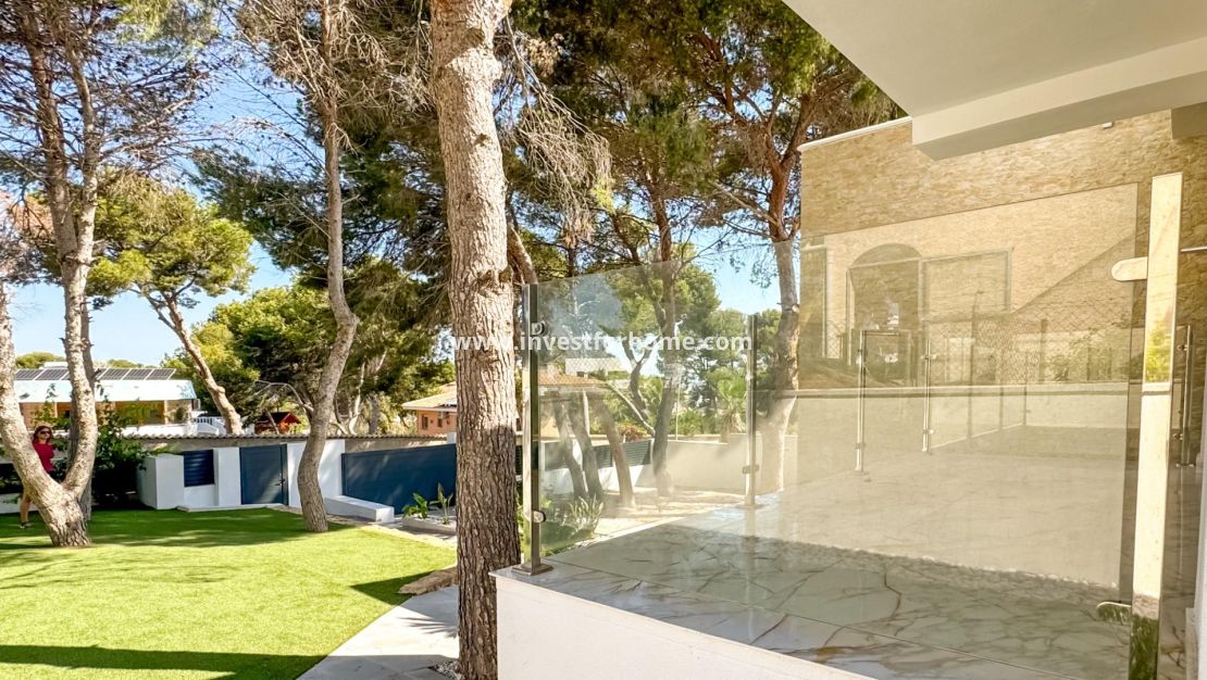 Vente - Villa - Torrevieja - Los Balcones - Los Altos Del Edén