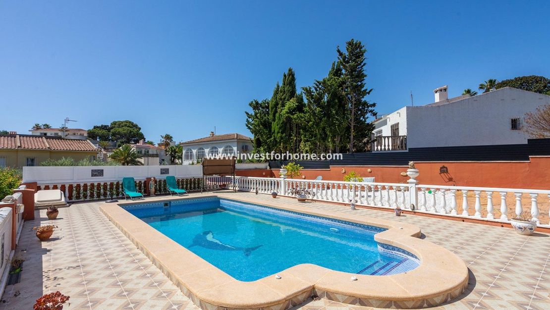 Vente - Villa - Torrevieja - Los Balcones - Los Altos Del Edén
