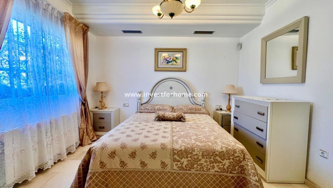 Vente - Villa - Torrevieja - Los Balcones - Los Altos Del Edén