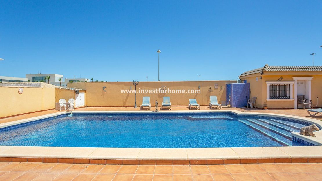 Vente - Villa - Torrevieja - Los Balcones