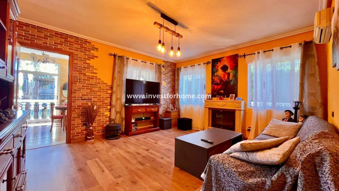 Vente - Villa - Torrevieja - Los Balcones