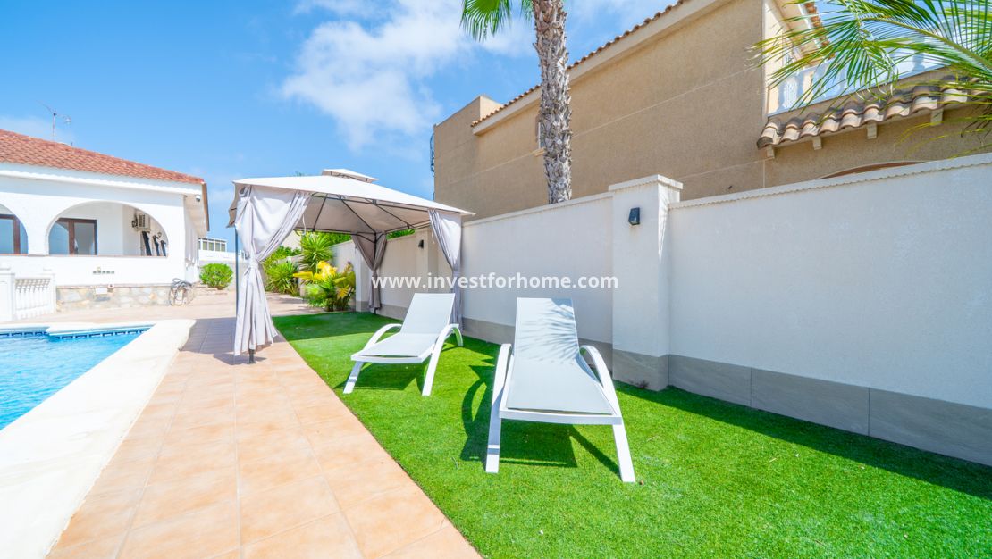 Vente - Villa - Torrevieja - Los Balcones