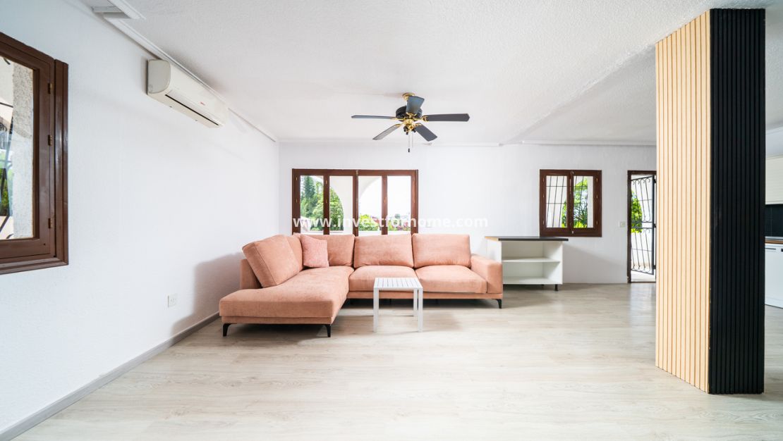Vente - Villa - Torrevieja - Los Balcones