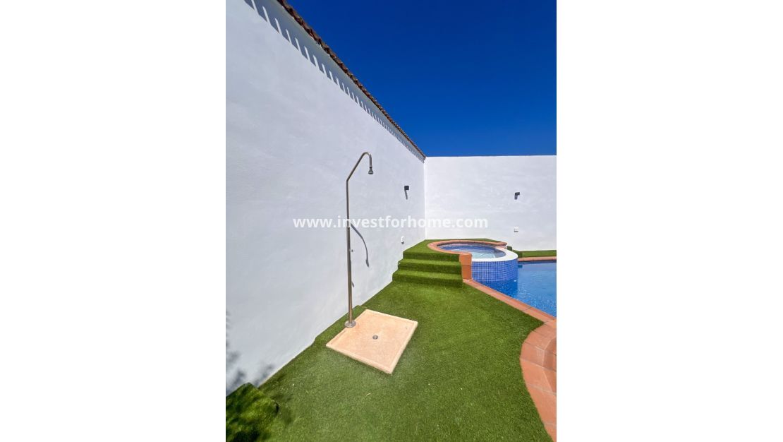 Vente - Villa - Torrevieja - Los Balcones