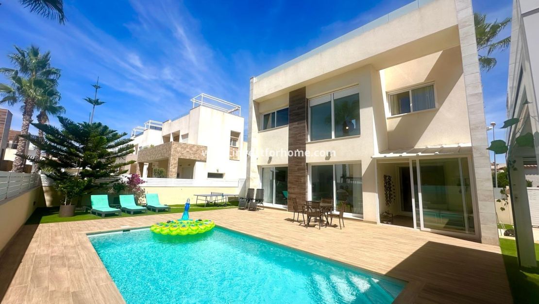 Vente - Villa - Torrevieja - Miramar - Torre Del Moro
