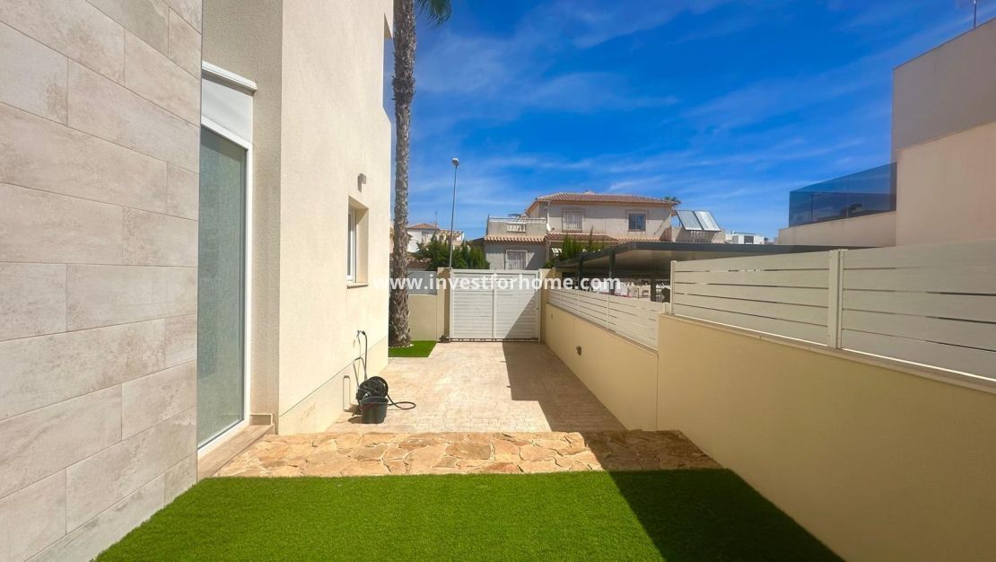 Vente - Villa - Torrevieja - Miramar - Torre Del Moro