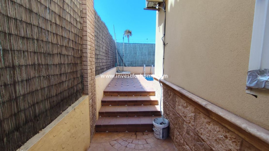 Vente - Villa - Torrevieja - Nueva Torrevieja - Aguas Nuevas