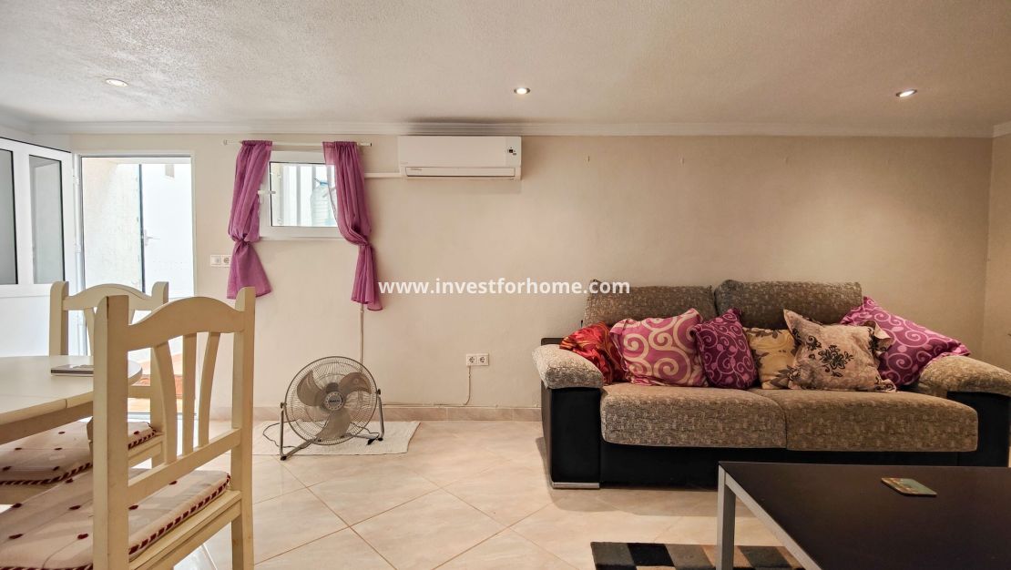 Vente - Villa - Torrevieja - Nueva Torrevieja - Aguas Nuevas