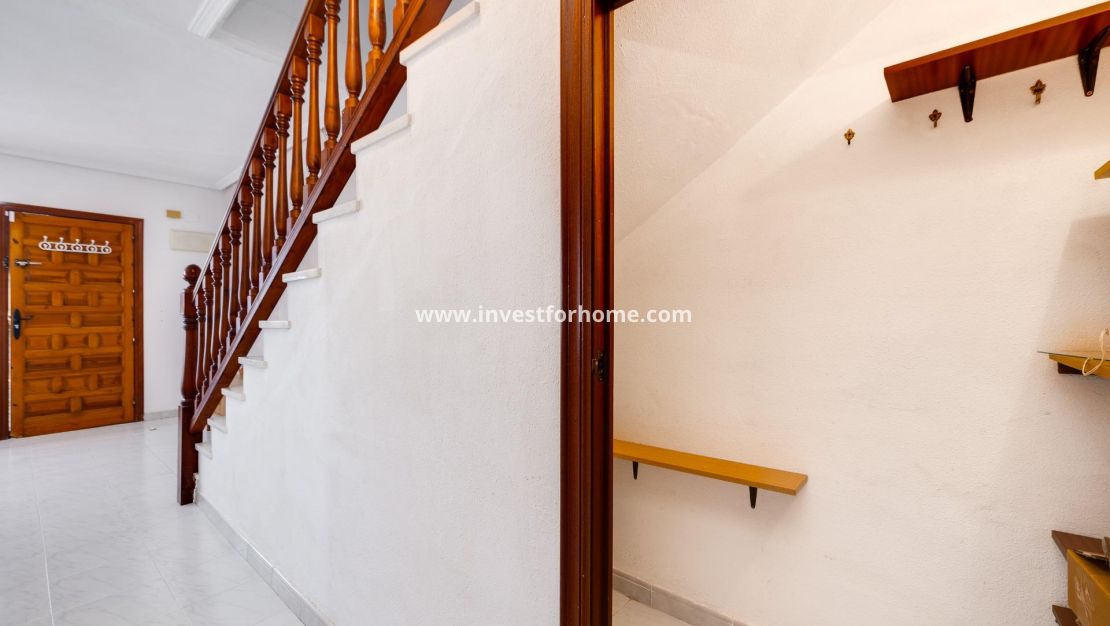 Vente - Villa - Torrevieja - Nueva Torrevieja - Aguas Nuevas