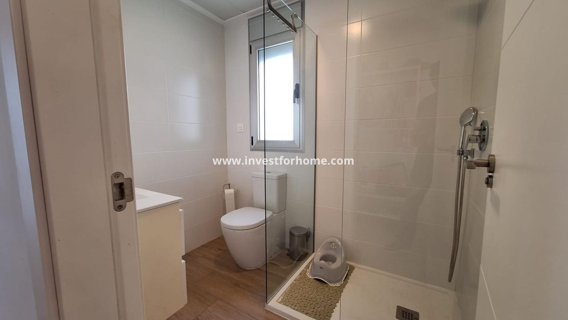 Vente - Villa - Torrevieja - Nueva Torrevieja - Aguas Nuevas