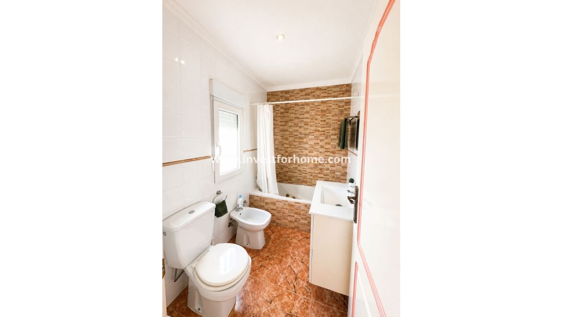 Vente - Villa - Torrevieja - Nueva Torrevieja